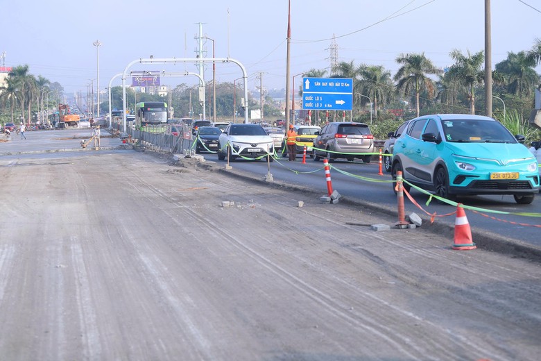 Hà Nội có 62 vị trí rào chắn thi công, CSGT khuyến cáo chọn lộ trình tránh nguy cơ ùn tắc- Ảnh 3.