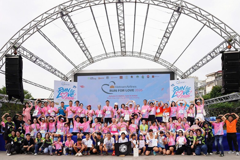 Hơn 2.000 vận động viên tranh tài tại giải chạy “Run For Love” của Vietnam Airlines - Ảnh 18.