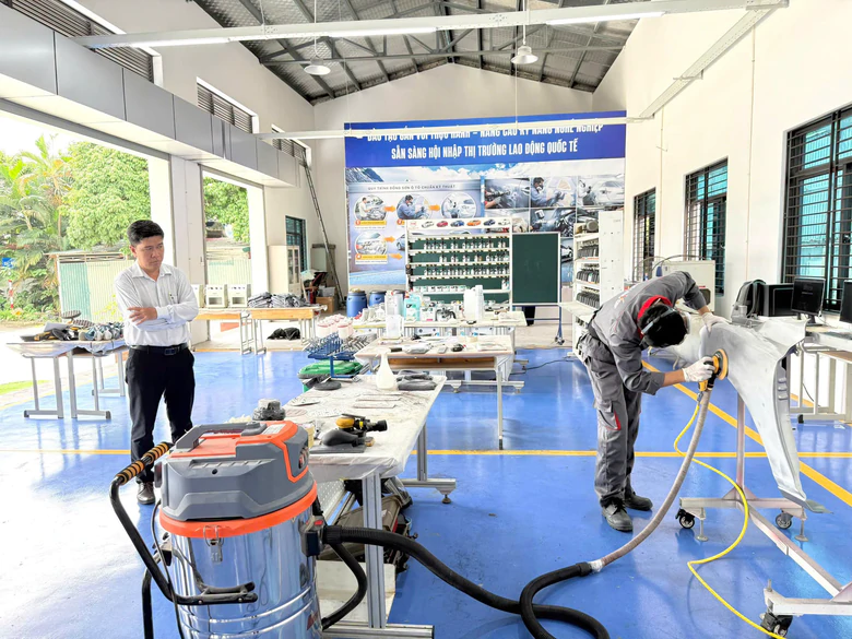Nhiều nhà tuyển dụng tập trung thu hút nhân lực ngành Xây dựng - Ảnh 2.