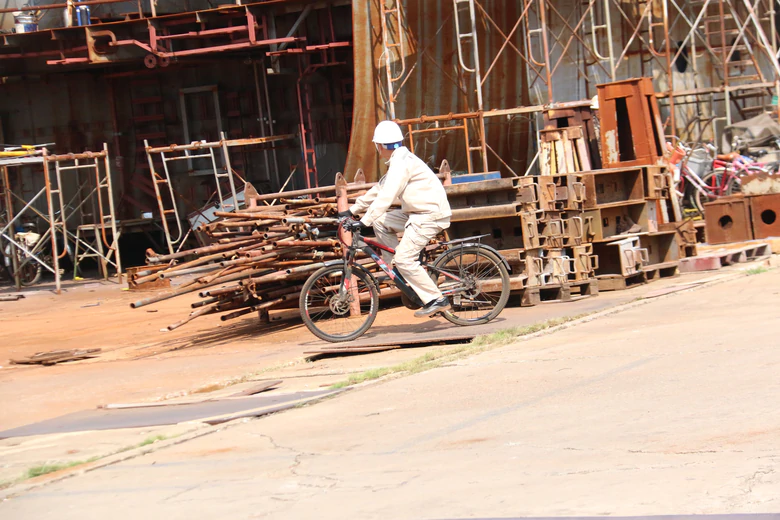 Công ty Đóng tàu Hạ Long thúc đẩy chuyển đổi xanh, hướng tới phát triển bền vững- Ảnh 8.