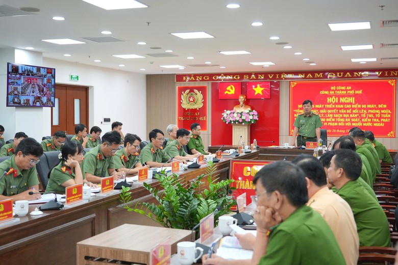 Huế: Xử lý 870 trường hợp vi phạm trật tự, an toàn giao thông- Ảnh 1.