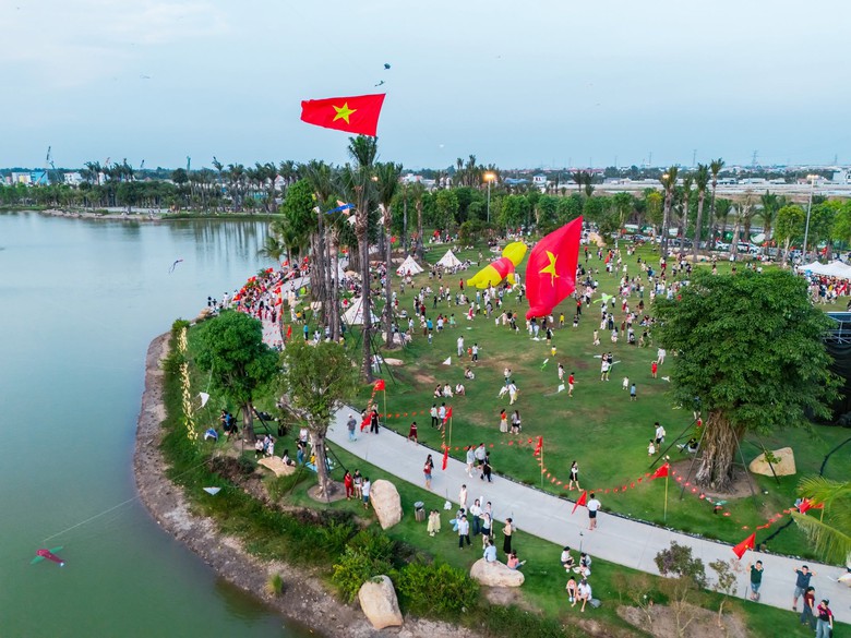 Ecopark ra mắt Rừng Hồng - trung tâm của Mùa Lễ Hội tại Eco Retreat- Ảnh 2.