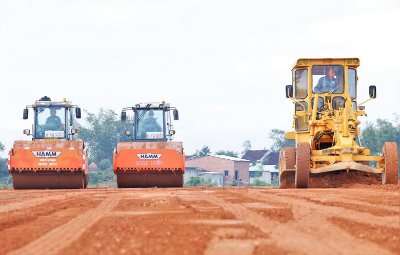 Gia Lai ngăn chặn lãng phí, nâng cao hiệu quả sử dụng nguồn lực đầu tư trên địa bàn- Ảnh 1.