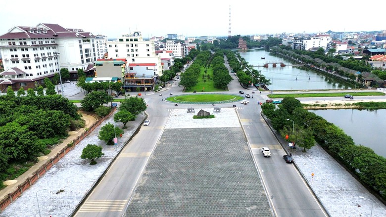 Ninh Bình: Ưu tiên hạ tầng giao thông chiến lược, mở rộng không gian phát triển- Ảnh 2.