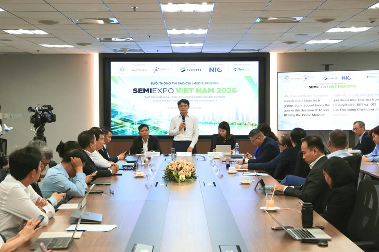 TP.HCM đón triển lãm bán dẫn quy mô 200 gian hàng - Ảnh 1.