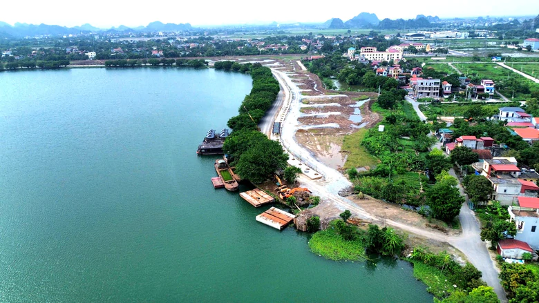 Ninh Bình: Ưu tiên hạ tầng giao thông chiến lược, mở rộng không gian phát triển- Ảnh 4.
