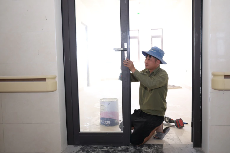 Toàn cảnh bệnh viện gần 1.800 tỷ đồng ở Tuyên Quang trước ngày về đích- Ảnh 6.