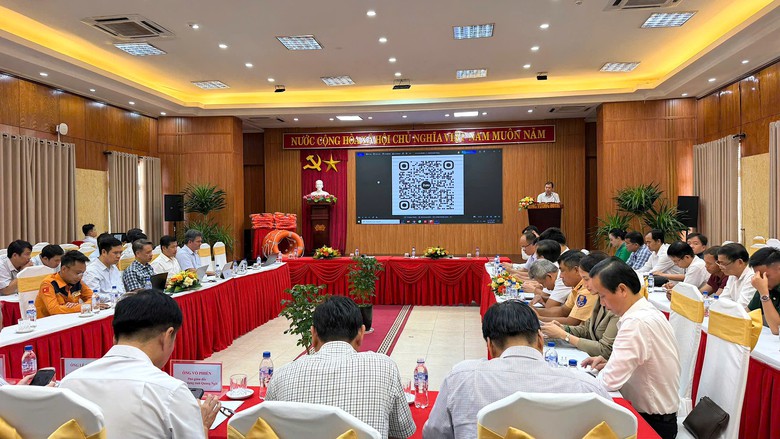 Tuyên truyền, phổ biến pháp luật về an toàn giao thông đường thủy nội địa- Ảnh 2.