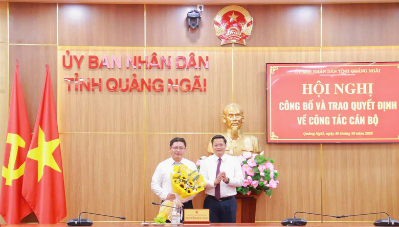 Ông Phạm Nhật Vũ làm Quyền Giám đốc Trung tâm phát triển quỹ đất tỉnh Quảng Ngãi- Ảnh 3.