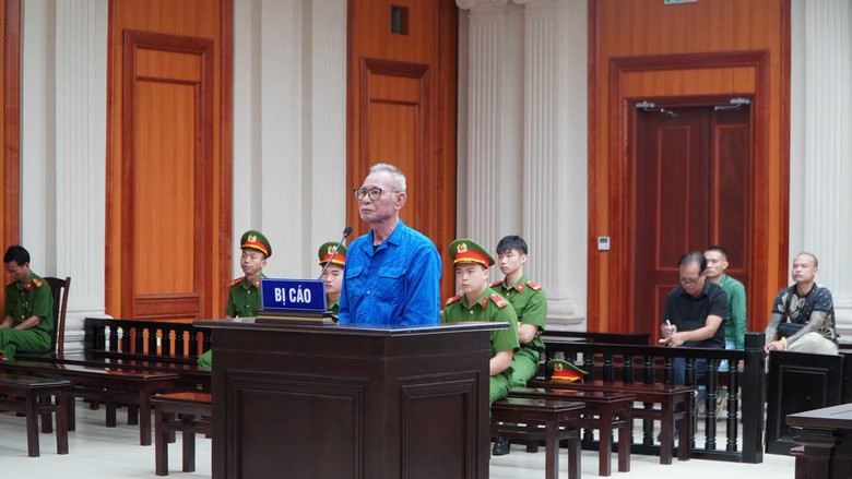 Quảng Ninh: Sau 17 năm lẩn trốn, bị cáo lừa đảo hơn 61 tỷ đồng lĩnh án 19 năm tù- Ảnh 1.