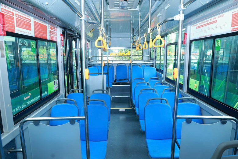 Thái Nguyên đưa vào hoạt động tuyến xe buýt điện đầu tiên - Ảnh 7.
