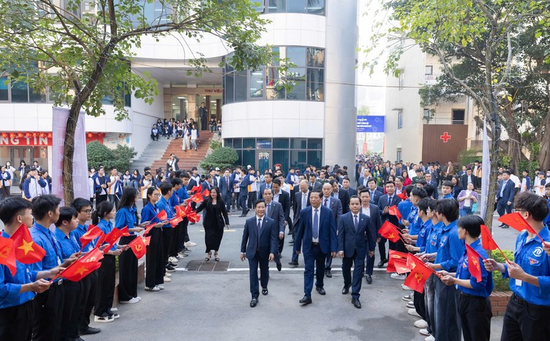 Đưa Đại học Công nghệ GTVT thành trung tâm công nghệ ứng dụng hàng đầu Việt Nam- Ảnh 1.