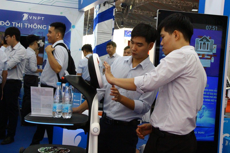 Đồng Nai: Tận dụng tiềm năng sân bay, kiến tạo động lực tăng trưởng mới từ công nghệ- Ảnh 3.
