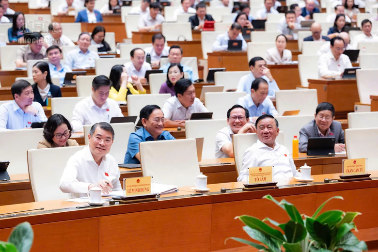 Cần cơ chế đặc thù để khơi thông nguồn lực, thu hút đầu tư kinh tế cửa khẩu - Ảnh 2.