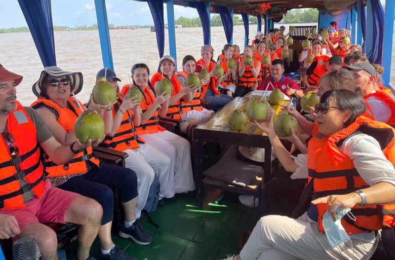 Đánh thức tiềm năng du lịch cộng đồng cù lao Vĩnh Long: Chuyển đổi tư duy để bức phá - Ảnh 1.