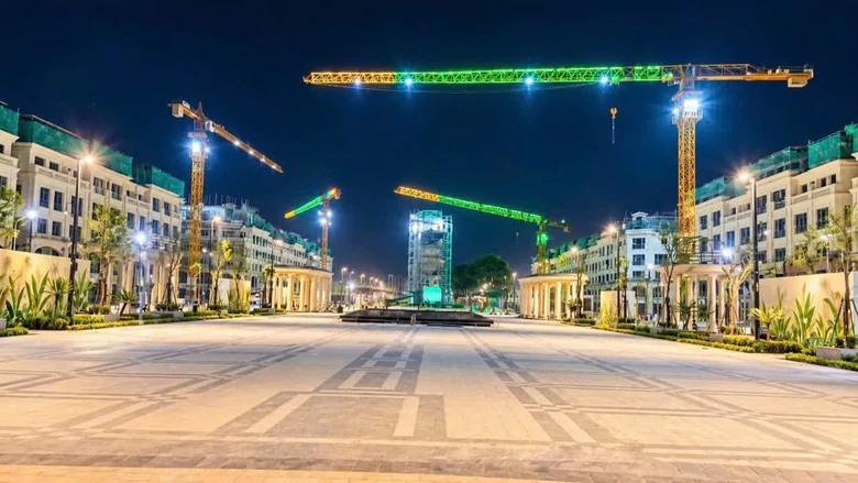 Phục Hưng Holdings ghi dấu ấn với công trình Phố đi bộ Thái Nguyên- Ảnh 2.