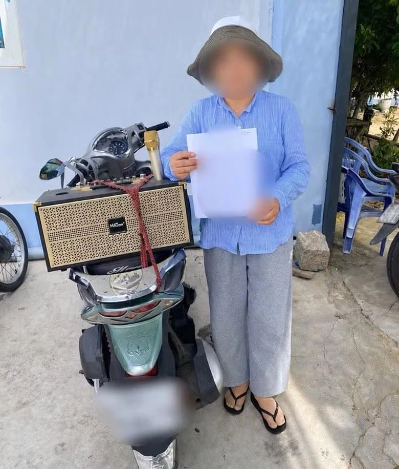 Phát loa đi đòi nợ, một phụ nữ bị Công an Khánh Hòa mời làm việc- Ảnh 1.