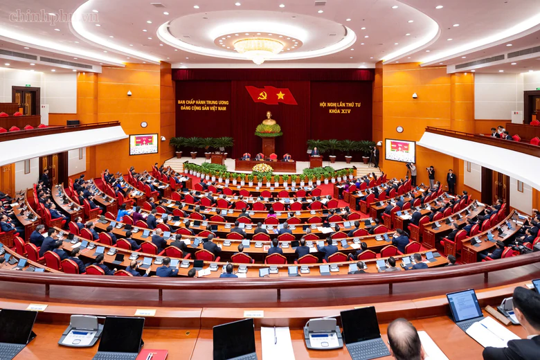 Thông cáo báo chí ngày làm việc thứ nhất Hội nghị Trung ương 4 khoá XIV - Ảnh 1.