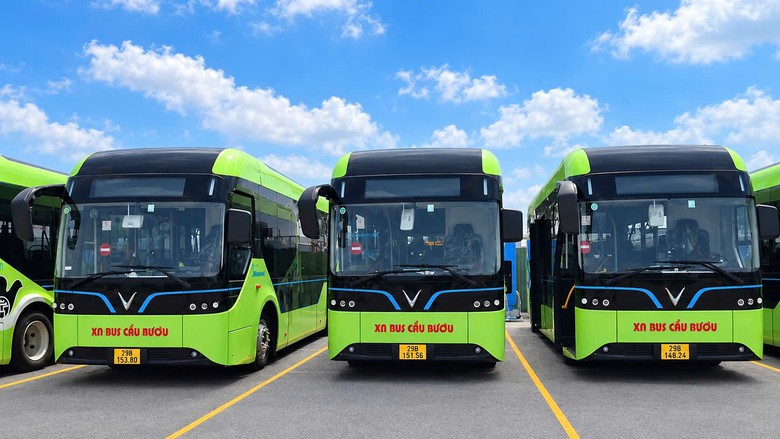 Xe buýt điện nối dài hành trình chuyển đổi xanh của Transerco- Ảnh 1.