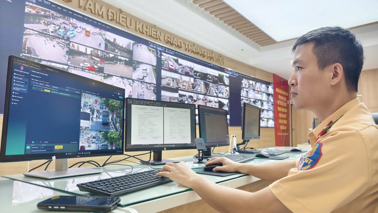 Hà Nội: Camera AI ghi nhận nhiều xe máy vi phạm hàng chục lần trong 9 tháng- Ảnh 2.
