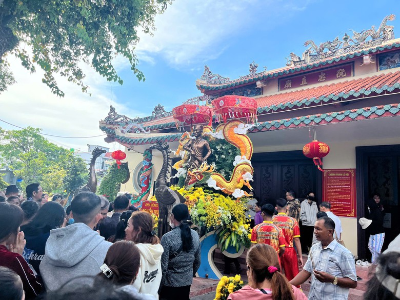 Ngàn người dự lễ giỗ Anh hùng Nguyễn Trung Trực ở An Giang- Ảnh 1.