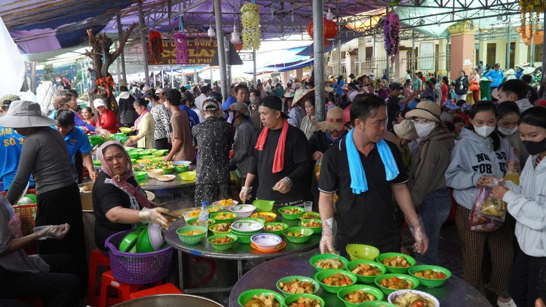 An Giang: Khai mạc lễ hội kỷ niệm 158 năm Anh hùng dân tộc Nguyễn Trung Trực hy sinh- Ảnh 4.