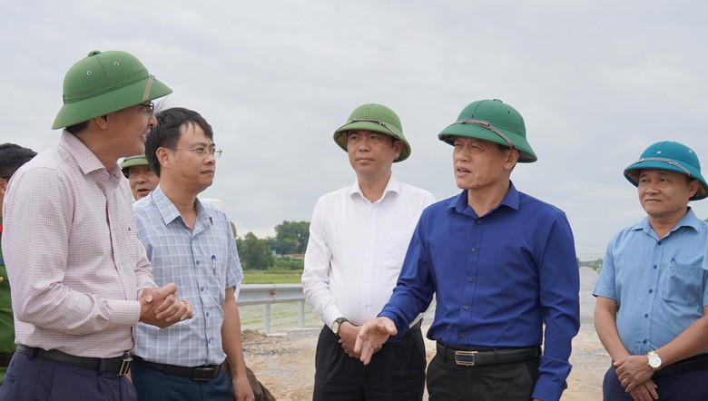 Gỡ điểm nghẽn để dự án 210 tỷ đồng nối trung tâm Quảng Trạch với QL12A về đích đúng hẹn- Ảnh 2.