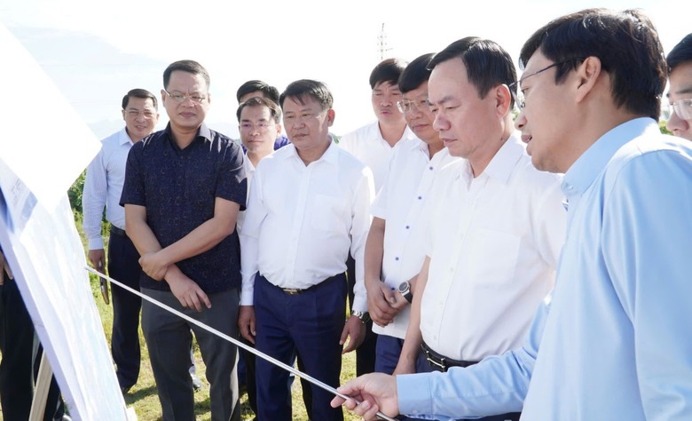 Phú Thọ: Hoàn thiện hồ sơ chuẩn bị đầu tư cầu Hai Bà Trưng và tuyến kết nối IC6- Ảnh 1.