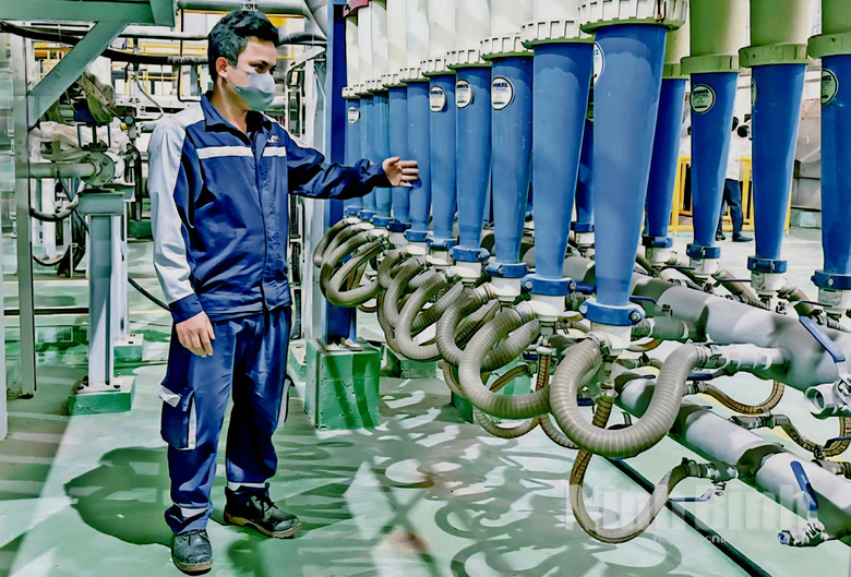 Ninh Bình triển khai đồng bộ giải pháp tăng thu từ các khu công nghiệp- Ảnh 4.