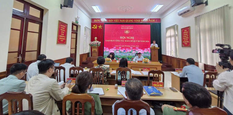 Kim ngạch hàng hóa mở tờ khai XNK tại Lạng Sơn tăng 53,1% so với cùng kỳ- Ảnh 2.