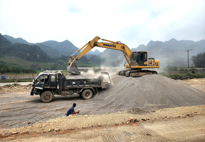 Ninh Bình: 505 bến, bãi ven sông chưa được cấp phép bị rà soát, xử lý- Ảnh 1.