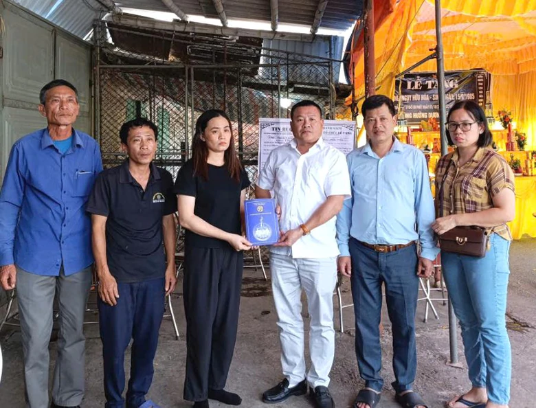 Chủ tịch Hà Nội yêu cầu khẩn trương điều tra vụ cháy làm hai người tử vong tại Thượng Phúc- Ảnh 1.
