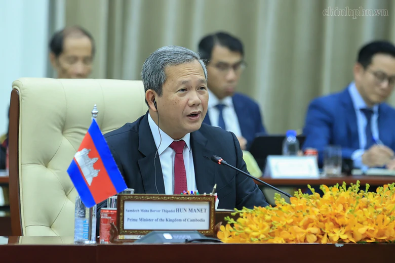 Thủ tướng Lê Minh Hưng hội đàm với Thủ tướng Campuchia Hun Manet- Ảnh 4.