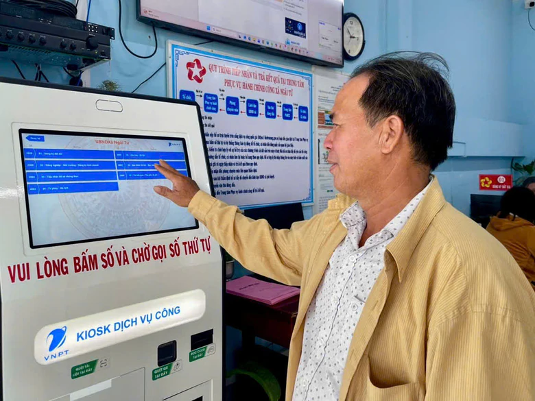 Vĩnh Long: Đột phá cải cách hành chính, chuyển từ "quản lý" sang "chủ động phục vụ"- Ảnh 2.