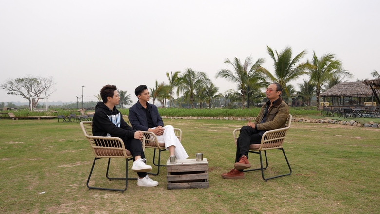 Diễn viên Hà Việt Dũng kể chuyện làm bố: “Xa con quá nhiều, tôi luôn muốn bù đắp cho con”- Ảnh 1. Diễn viên Hà Việt Dũng kể chuyện làm bố: “Xa con quá nhiều, tôi luôn muốn bù đắp cho con”- Ảnh 1.