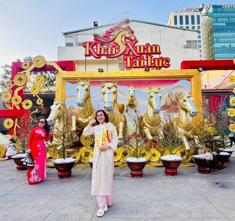 Khai mạc Lễ hội Tết Việt B&iacute;nh Ngọ 2026 ở TP.HCM: "Đẹp xưa trong rạng rỡ h&ocirc;m nay"- Ảnh 2.