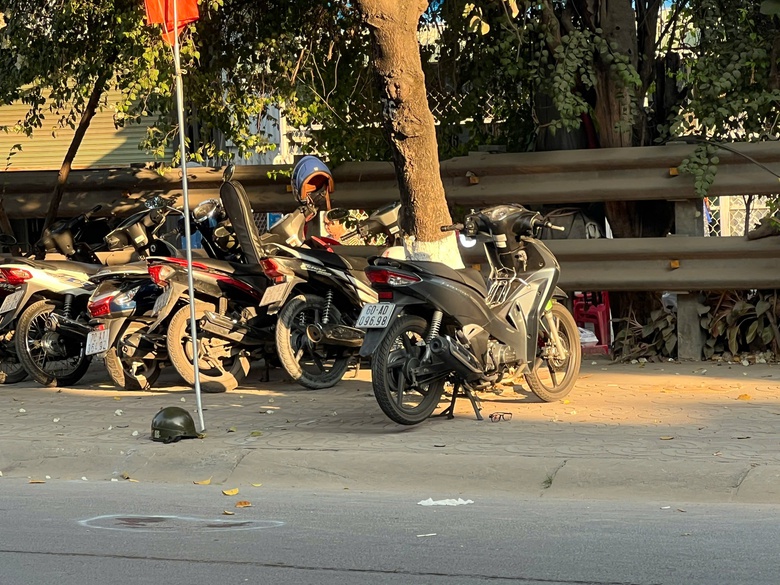 TP.HCM: Xe m&aacute;y va chạm người đi bộ qua đường, một người tử vong- Ảnh 1.