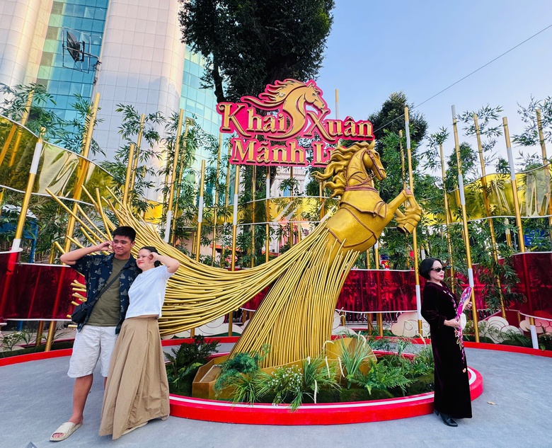 Khai mạc Lễ hội Tết Việt B&iacute;nh Ngọ 2026 ở TP.HCM: "Đẹp xưa trong rạng rỡ h&ocirc;m nay"- Ảnh 4.