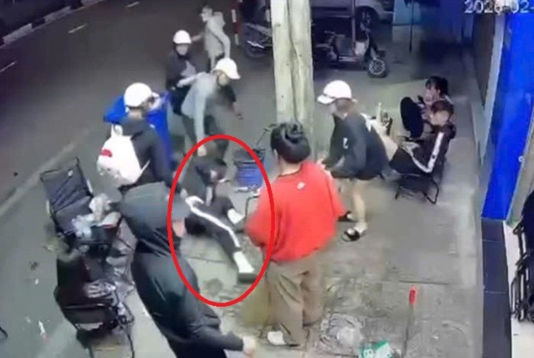 Gia Lai: Khởi tố 3 đối tượng đ&aacute;nh nam sinh lớp 9 tử vong- Ảnh 1.