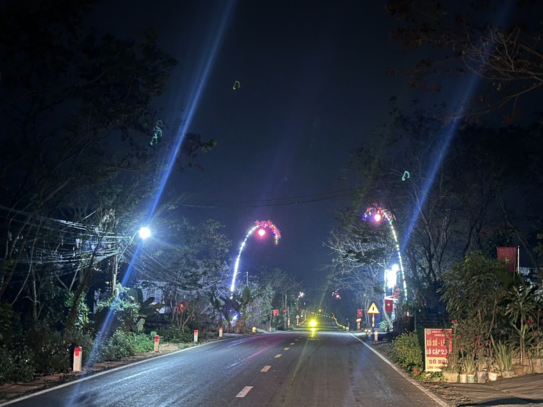 Tuyên Quang chỉnh trang đô thị đón Xuân 2026- Ảnh 8. Tuyên Quang chỉnh trang đô thị đón Xuân 2026- Ảnh 8.