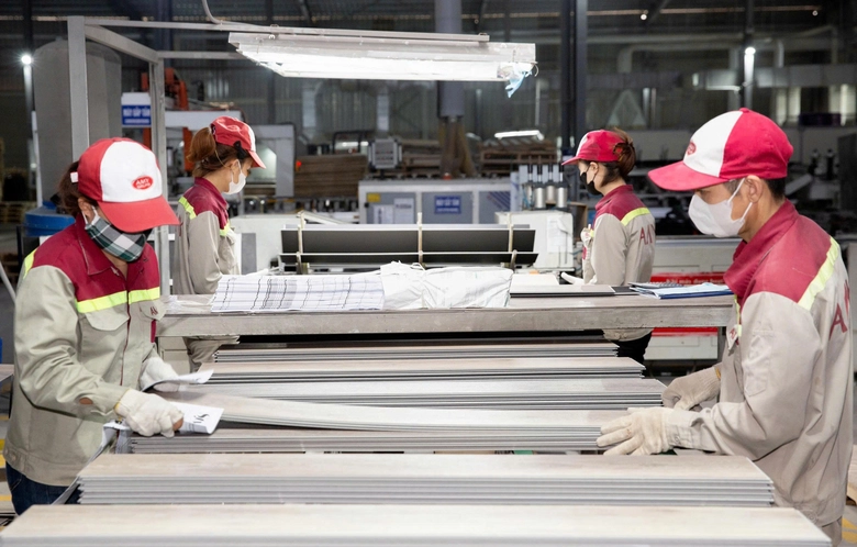 Ban Bí thư: Nghiên cứu ban hành luật về quản lý, phát triển vật liệu xây dựng- Ảnh 2. Ban Bí thư: Nghiên cứu ban hành luật về quản lý, phát triển vật liệu xây dựng- Ảnh 2.