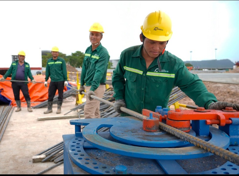 2.600 nh&acirc;n sự l&agrave;m xuy&ecirc;n Tết, 3 dự &aacute;n APEC tại Ph&uacute; Quốc đẩy nhanh tiến độ- Ảnh 2.