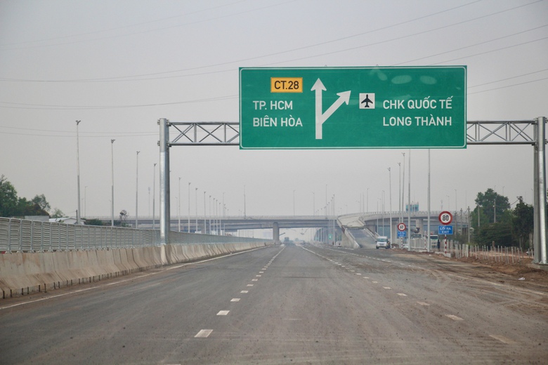 Đồng Nai thống nhất th&ocirc;ng qua điều chỉnh quy hoạch tỉnh, mở kh&ocirc;ng gian ph&aacute;t triển mới- Ảnh 3.