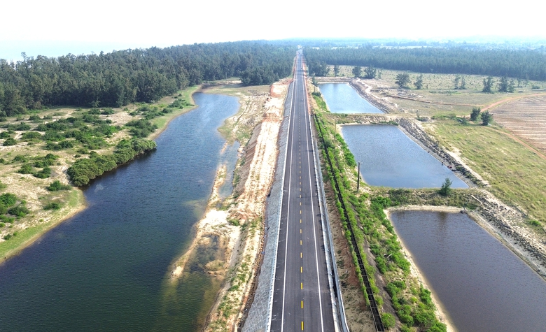 Quảng Ngãi có bao nhiêu cụm đô thị sau sáp nhập?- Ảnh 3. Quảng Ngãi có bao nhiêu cụm đô thị sau sáp nhập?- Ảnh 3.
