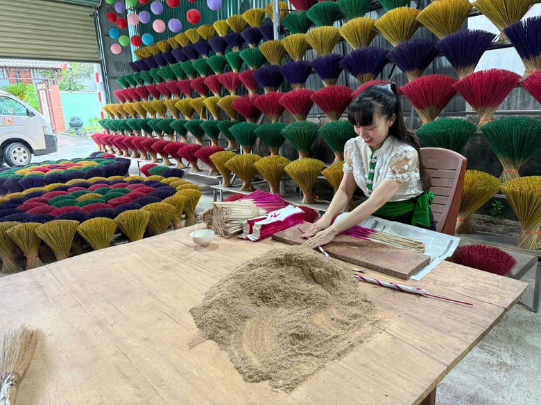 Xu&acirc;n về nơi &ldquo;thủ phủ&rdquo; hương trầm xứ Nghệ- Ảnh 4.