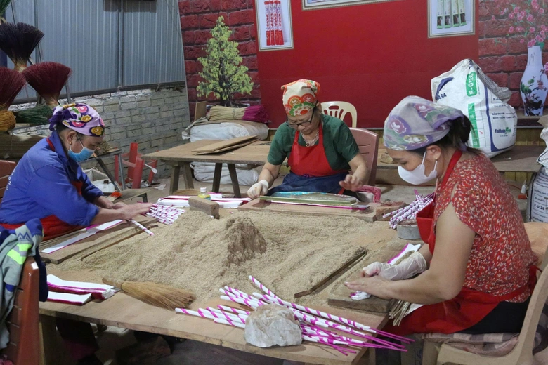 Xu&acirc;n về nơi &ldquo;thủ phủ&rdquo; hương trầm xứ Nghệ- Ảnh 1.