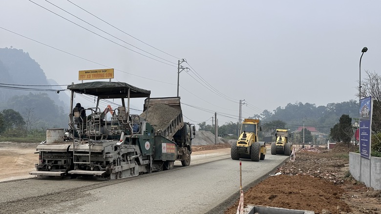 Tuy&ecirc;n Quang: Tăng tốc thi c&ocirc;ng đường c&aacute;ch mạng T&acirc;n Tr&agrave;o - Trung Y&ecirc;n, ho&agrave;n th&agrave;nh trước 19/5- Ảnh 4.