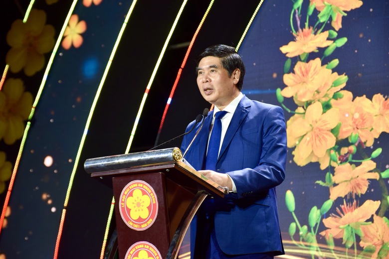 Gia Lai: Hơn 150 tác phẩm mai vàng khoe sắc tại Lễ hội mai vàng An Nhơn Đông 2026- Ảnh 1. Gia Lai: Hơn 150 tác phẩm mai vàng khoe sắc tại Lễ hội mai vàng An Nhơn Đông 2026- Ảnh 1.