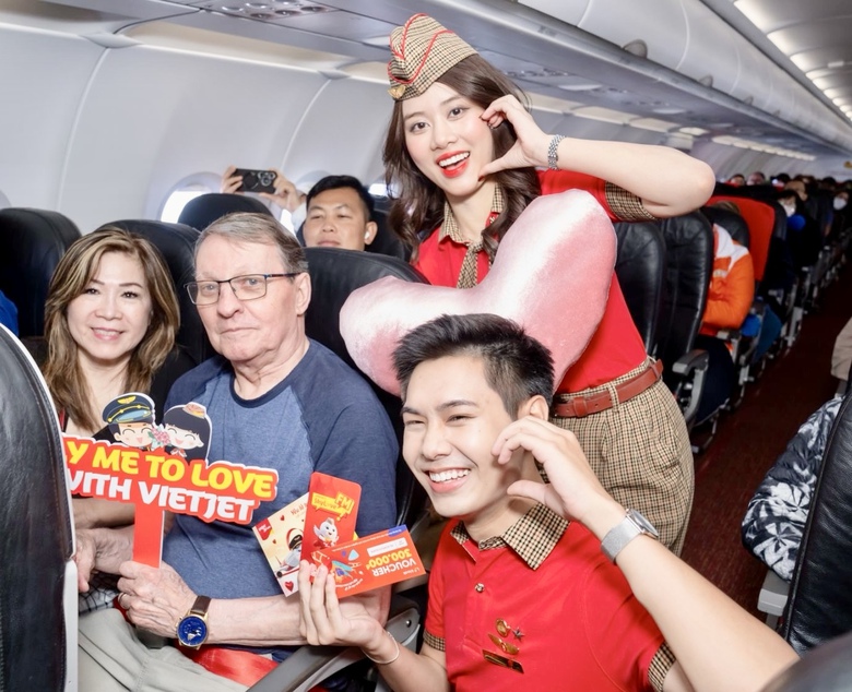 Trải nghiệm Valentine ngọt ng&agrave;o tr&ecirc;n bầu trời c&ugrave;ng Vietjet- Ảnh 12.