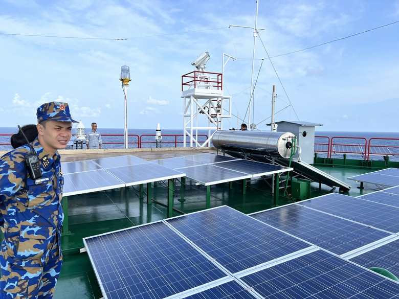 Giữa biển trời m&ecirc;nh mang, những người l&iacute;nh trẻ đ&oacute;n một m&ugrave;a xu&acirc;n kh&aacute;c- Ảnh 5.